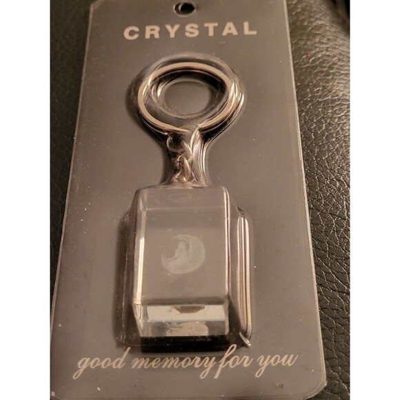 Crystal Keychain Half Moon in Plastic New In Package - Picture 1 of 2